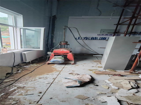 桃山地基基础下沉墙体裂缝加固注浆顶升施工